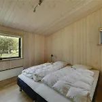 40123-juelsminde-ved-diget-3