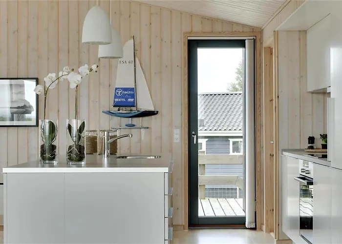 40123-juelsminde-ved-diget-3